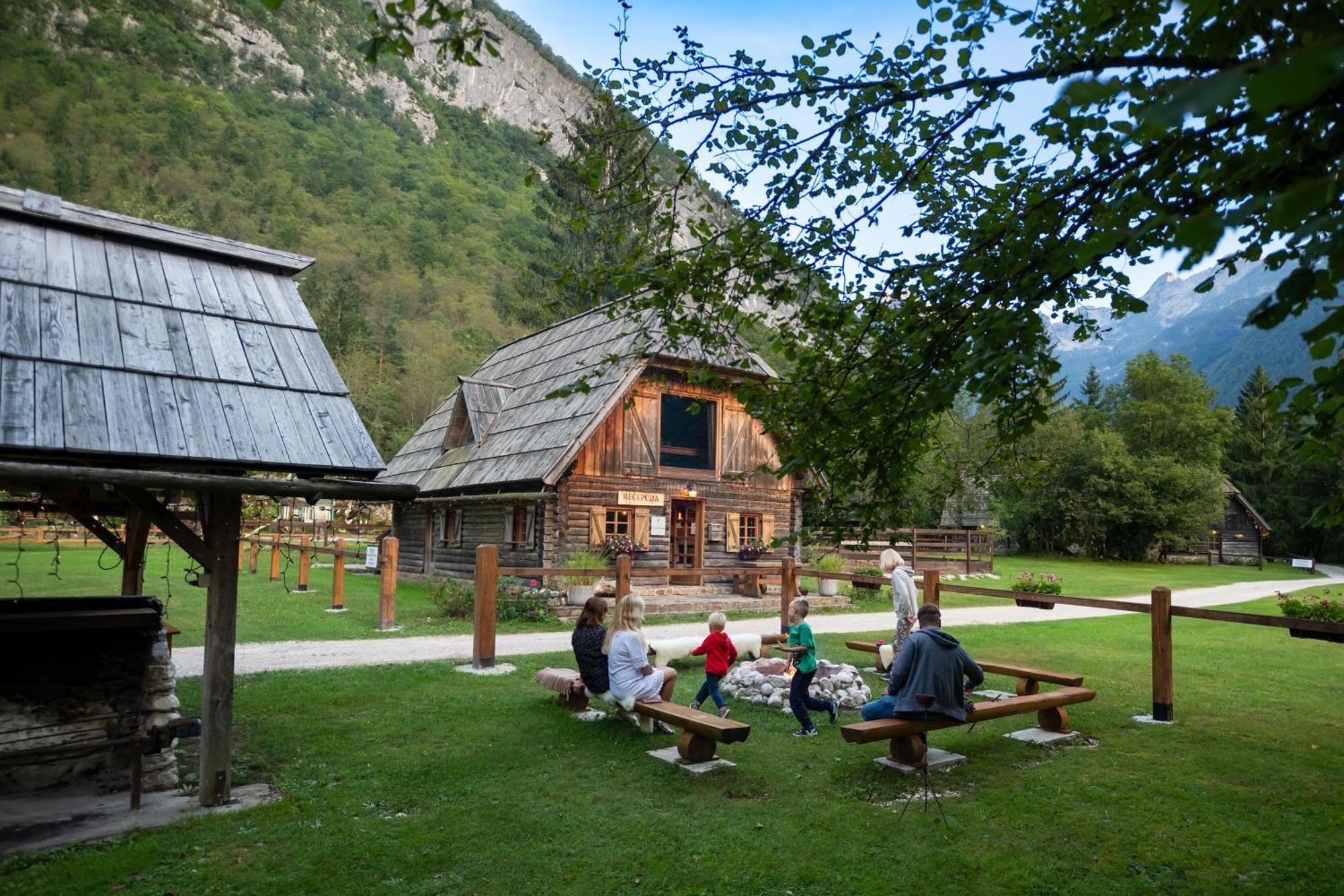 Pristava Lepena Village Екстер'єр фото